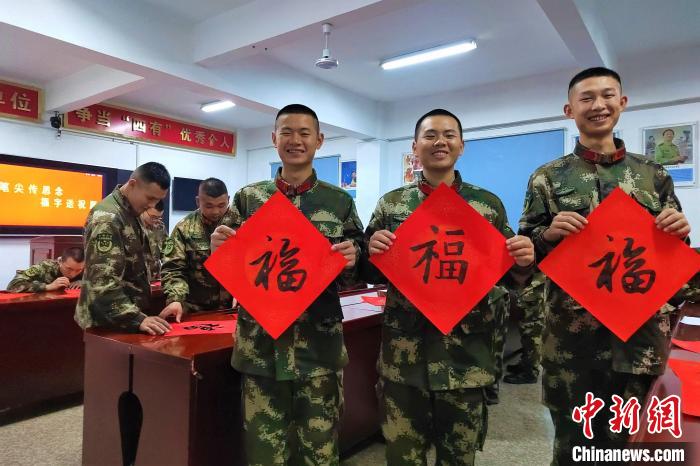 其乐融融。 石永明  摄 其乐融融。 石永明  摄