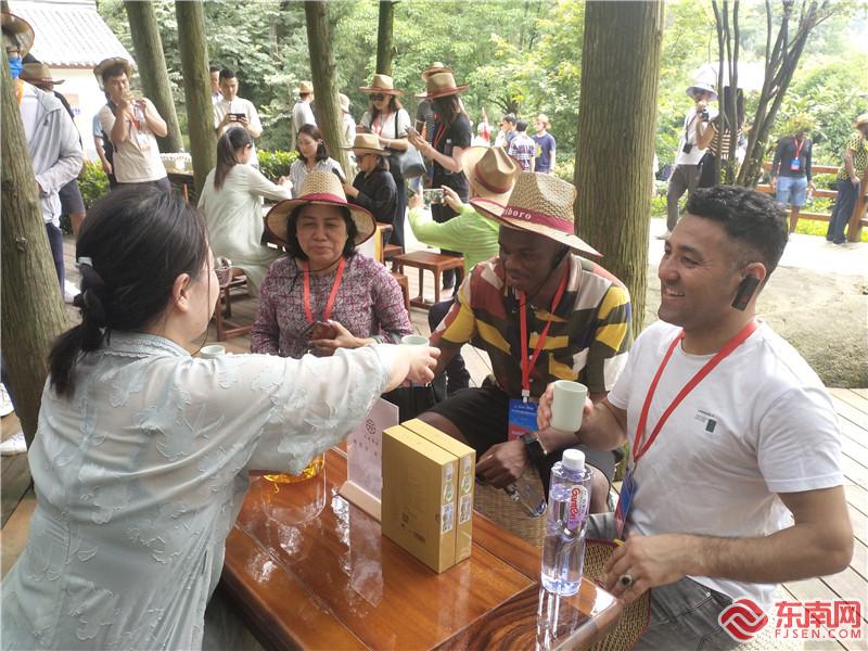 IMG_20220628_103142.jpg_副本.jpg