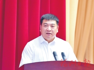 向海图强谋发展　踏歌奋进逐浪起