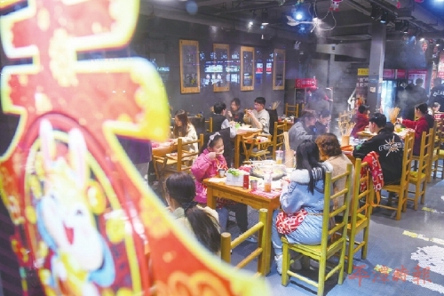 “真金白银”持续惠民　文旅市场加速升温