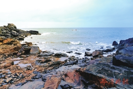 打卡穿越风浪的海峡天路