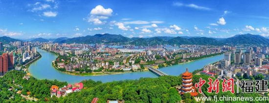 图为福建三明城市风光。 图为福建三明城市风光。