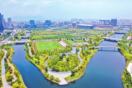 滨海新城有个“海绵宝宝”