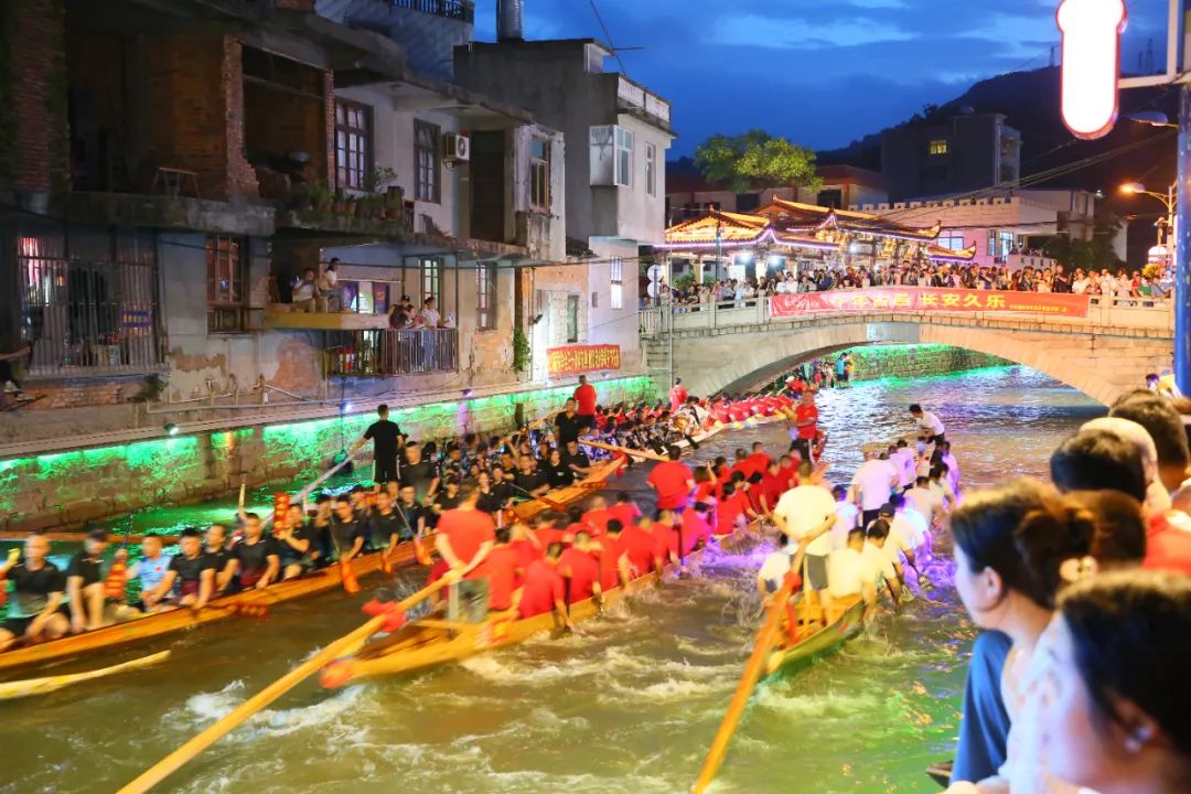 “名场面”来袭！长乐这里人人从从众众......