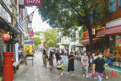 白天体验特有民俗　夜里畅享文化大餐