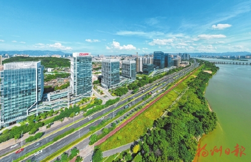 问“天”要地 向“新”发展 问“天”要地 向“新”发展