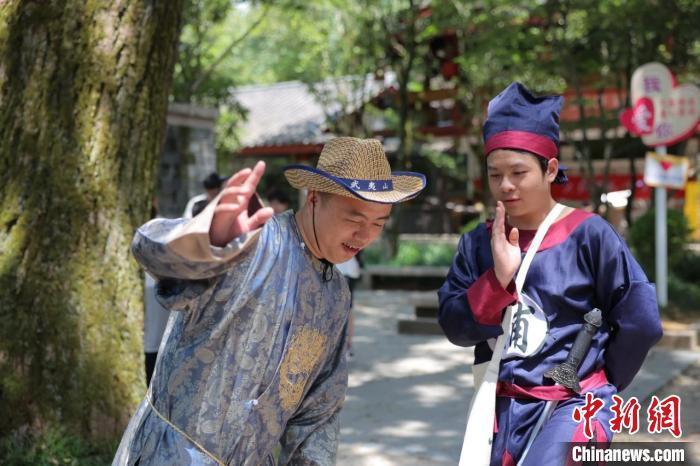 《武夷山上有仙灵之武夷小密探》剧本杀游戏于武夷山正式上线。 武夷山景区 供图 《武夷山上有仙灵之武夷小密探》剧本杀游戏于武夷山正式上线。 武夷山景区 供图