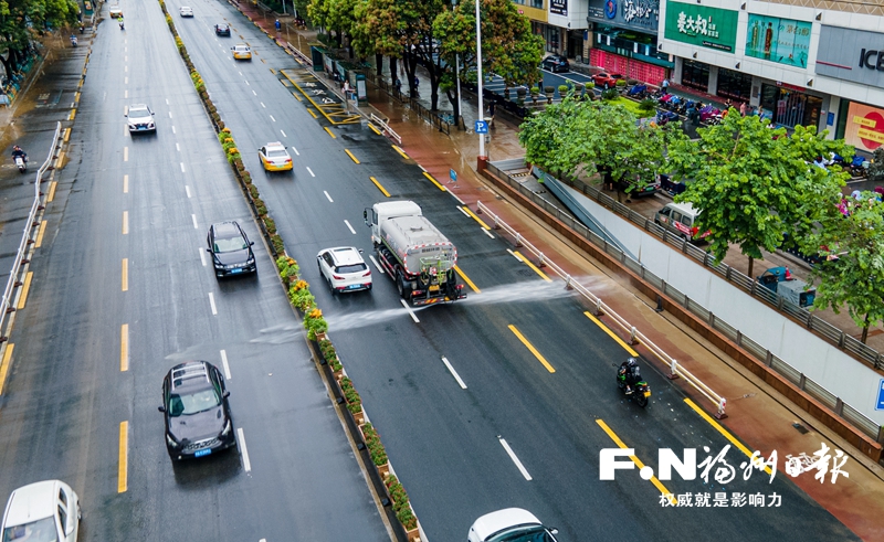 福州城区24小时雨量突破历史极值 高效排涝受市民点赞