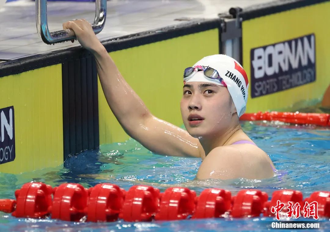 图为张雨霏在比赛中。<a target='_blank' href='/'>中新社</a>记者 汤彦俊 摄 图为张雨霏在比赛中。<a target='_blank' href='/'>中新社</a>记者 汤彦俊 摄