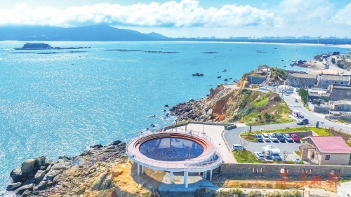 沉醉打卡　融入海岛的浪漫