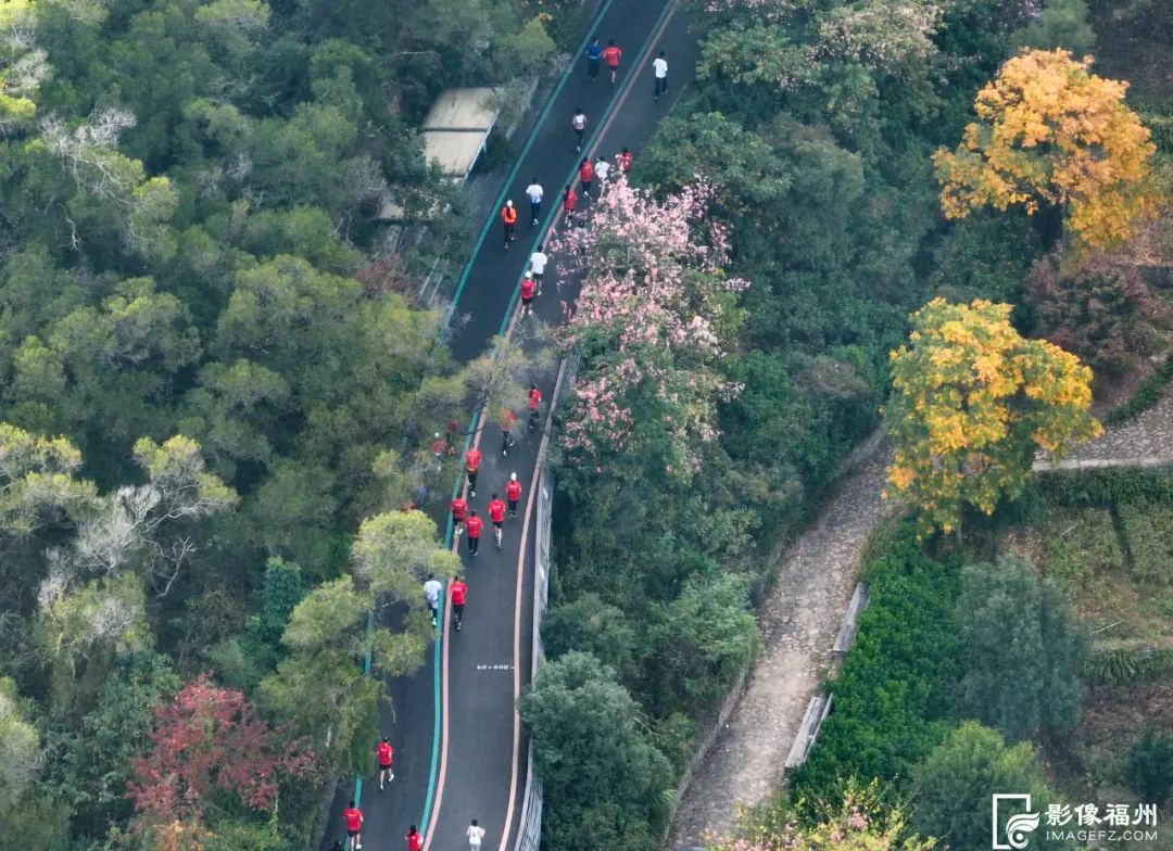 奔跑吧!在山水之间! 奔跑吧!在山水之间!