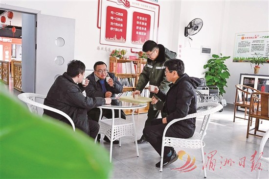 65b31211b52ee.jpg 65b31211b52ee.jpg