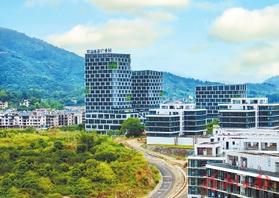 优化营商软环境　增强发展硬实力