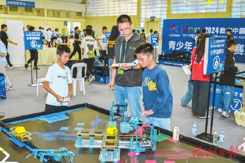 新力量在积蓄　新梦想在升腾