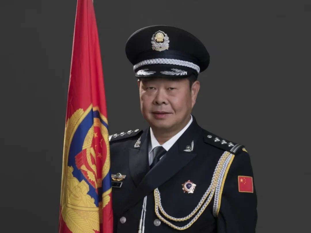 刘俊：脱下戎装，摄影成为生活的主要必修课