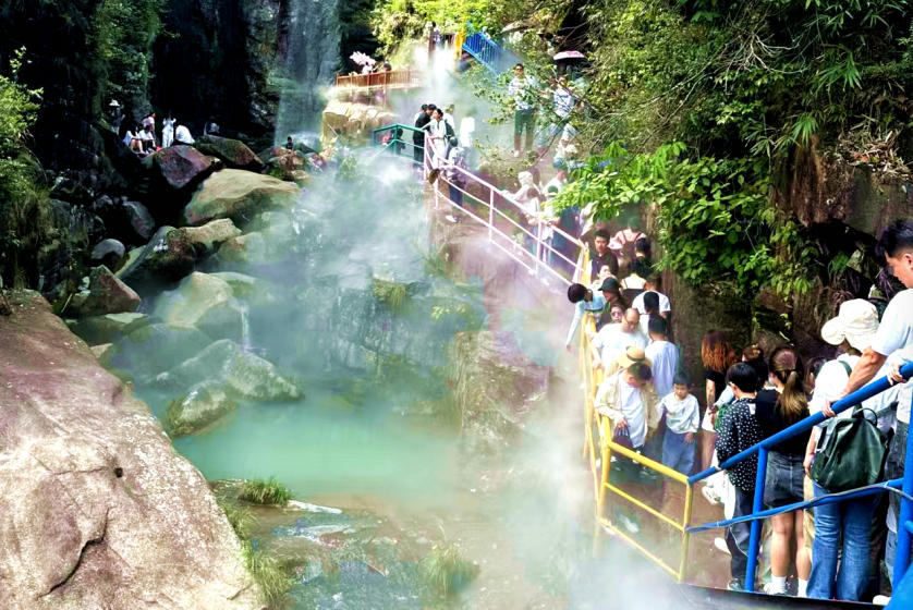 享清凉山水 福建柘荣避暑旅游热