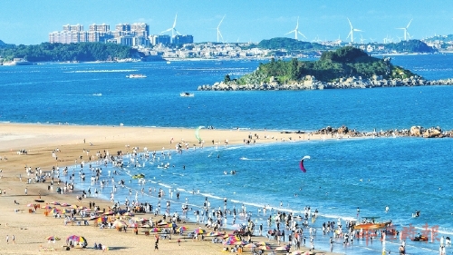 文体旅融合绘新景 千万游客涌岚岛 文体旅融合绘新景 千万游客涌岚岛