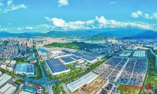 春潮涌动势如虹